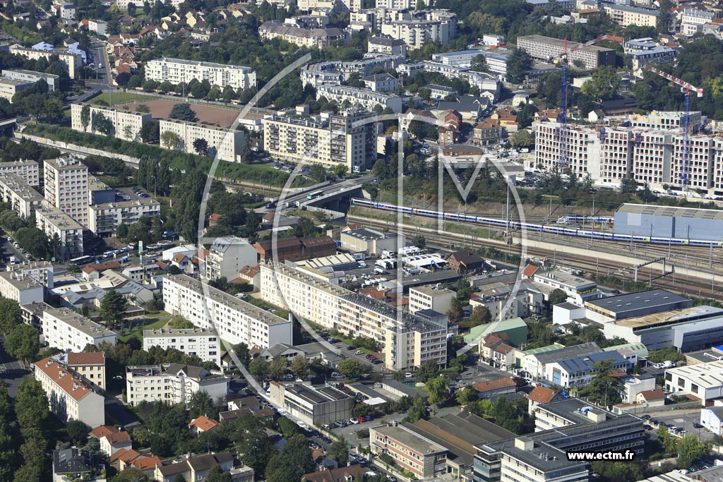 Photo arienne de Bagneux (Garlande)