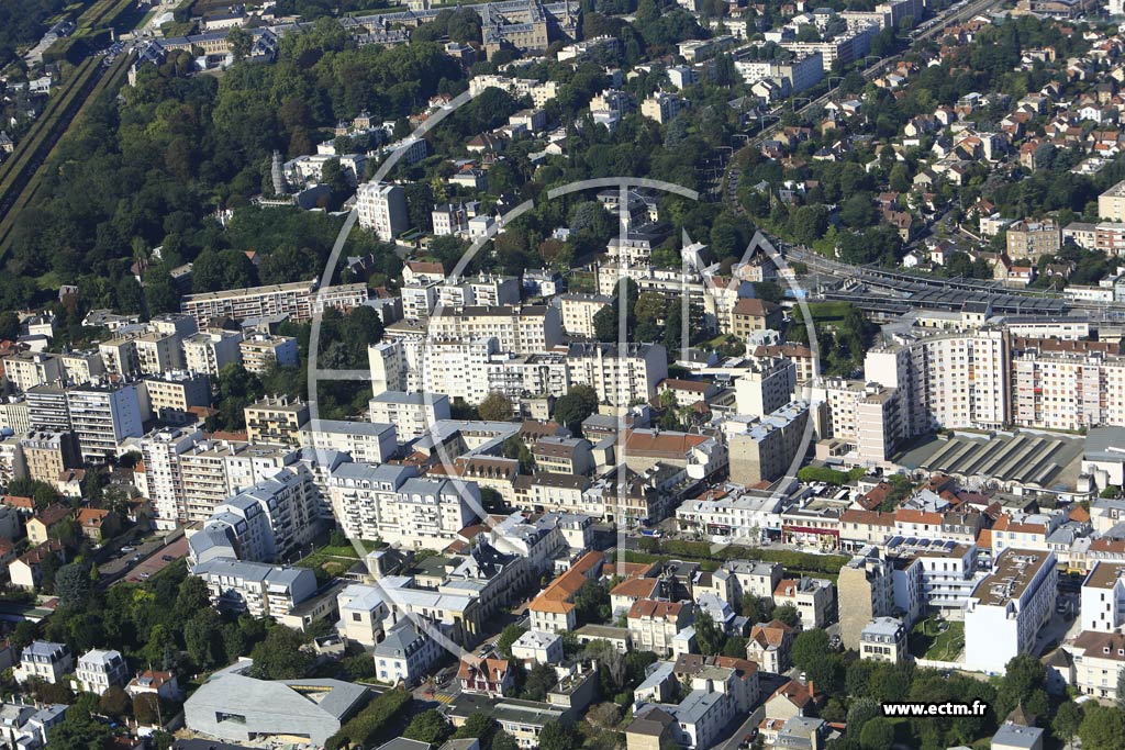 Photo arienne de Bourg-la-Reine (Gare)