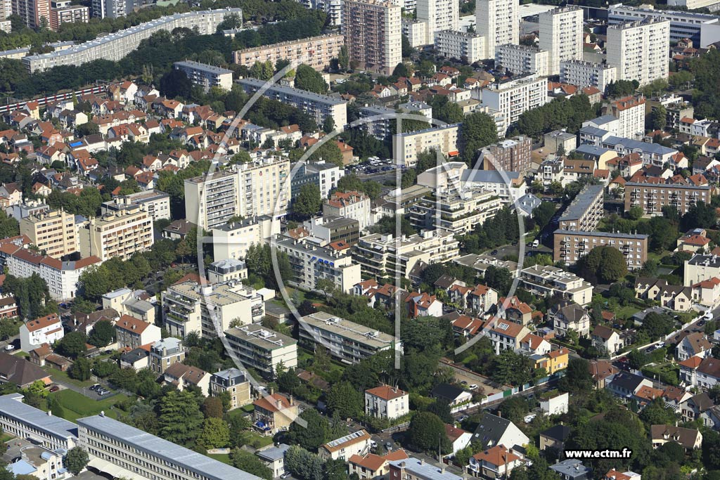 Photo arienne de Bourg-la-Reine (Mirebeau)