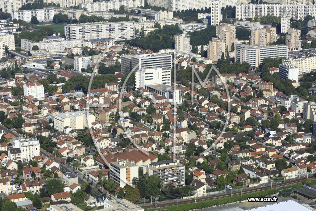 Photo arienne de Cachan (la Grange Ory)