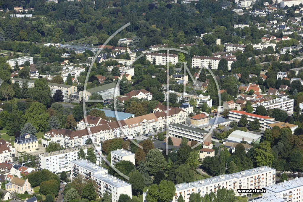 Photo arienne de Chtenay-Malabry (Pavillon Colbert)