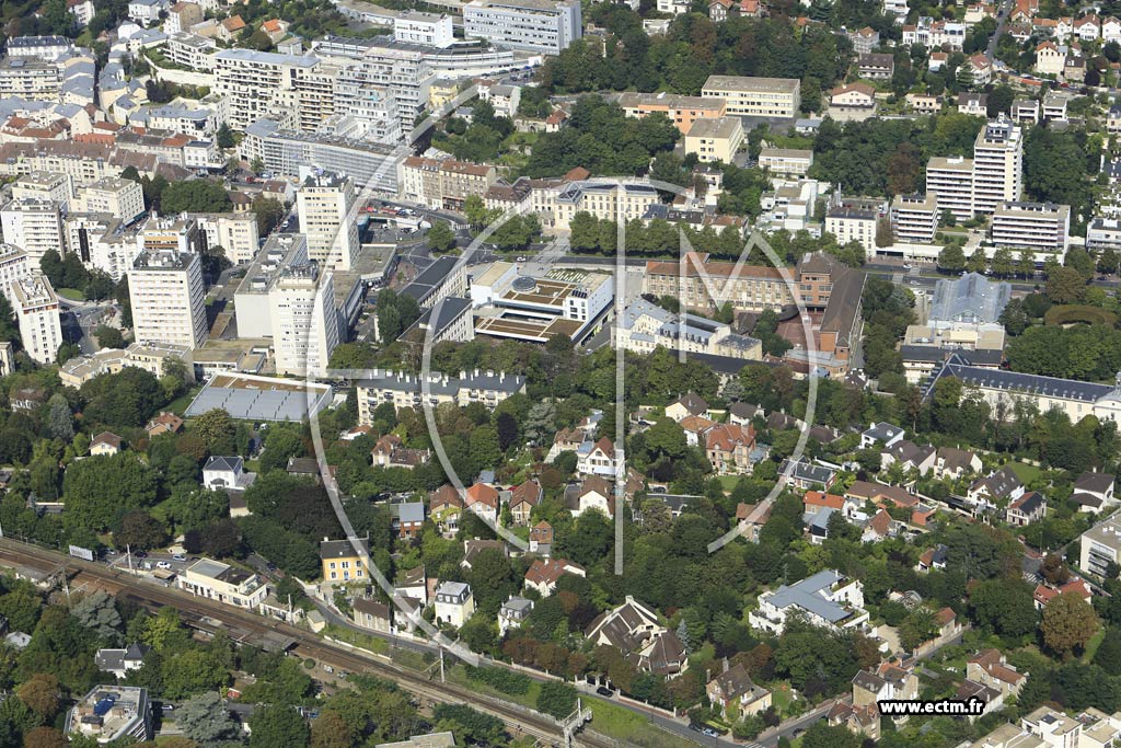 Photo arienne de Svres