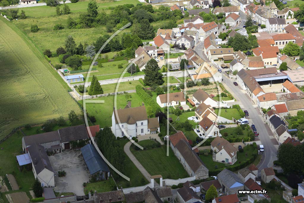 Photo arienne de Arnouville-ls-Mantes