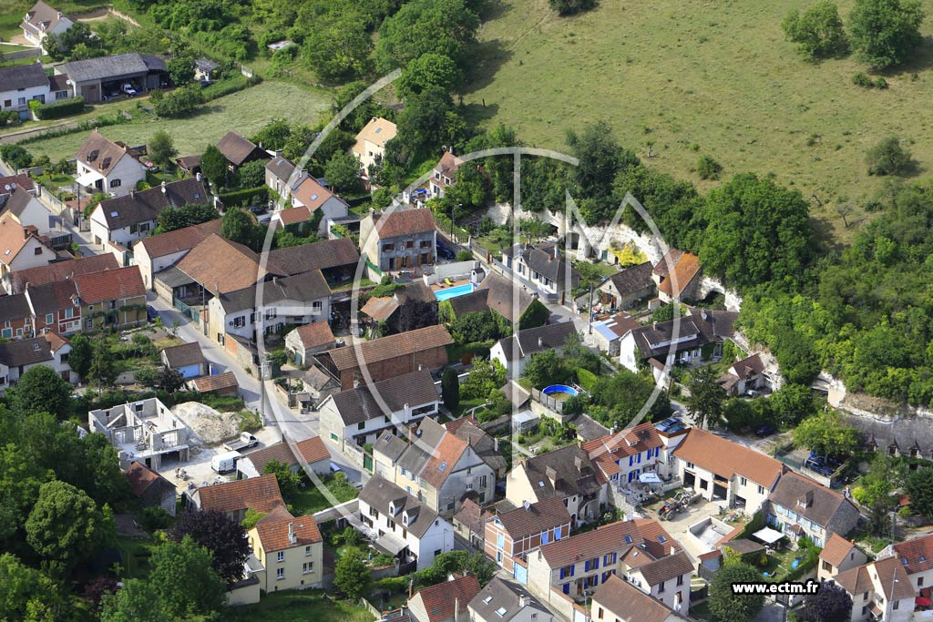 Photo arienne de Bennecourt (Tripleval)