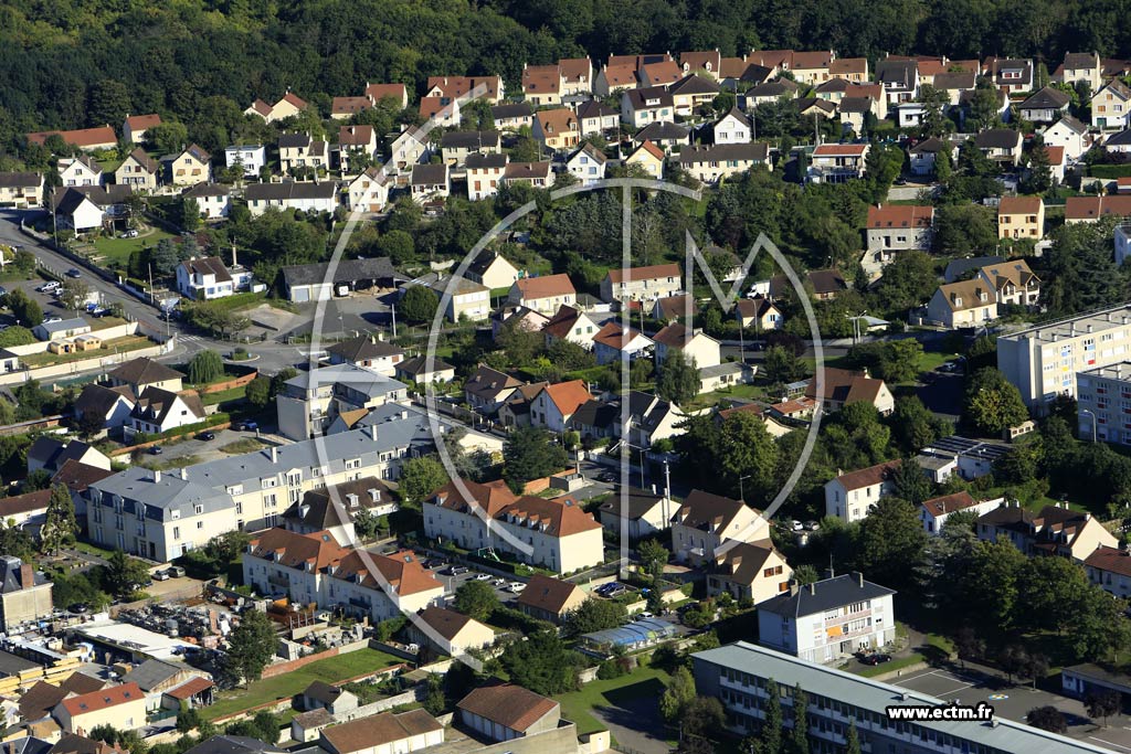 Photo arienne de Bonnires-sur-Seine (Quartier des Rues J. Deschamps et L. Ganbetta)