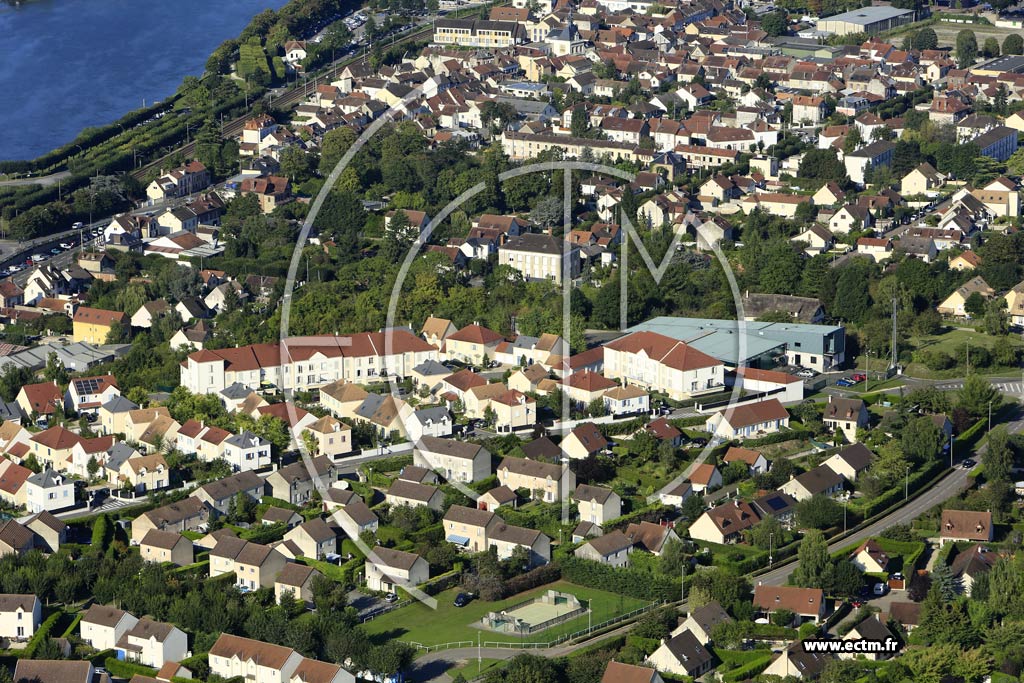 Photo arienne de Bonnires-sur-Seine (Quartier La Croix-du-Mont)