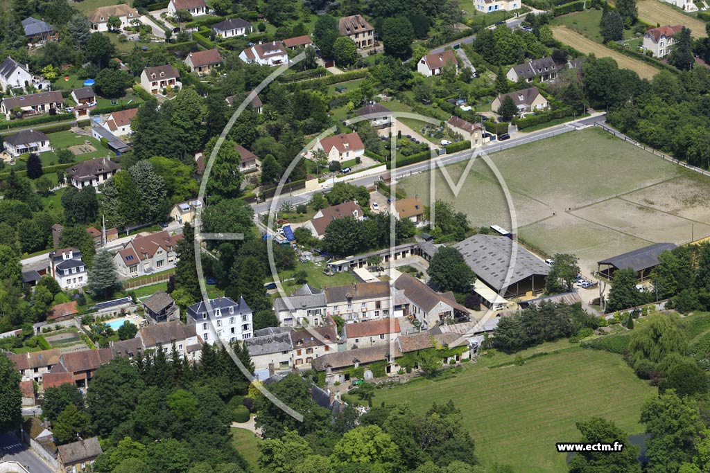 Photo arienne de Brueil-en-Vexin