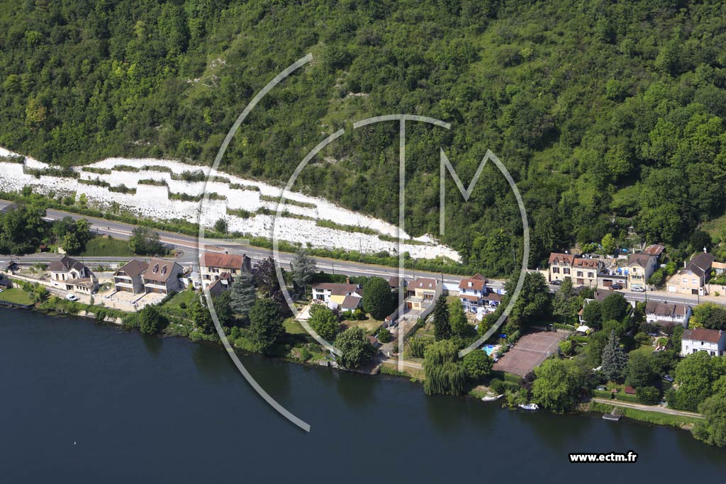 Photo arienne de Follainville-Dennemont (Dennemont)