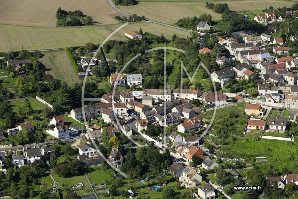 Photo arienne de Juziers (Aumont)