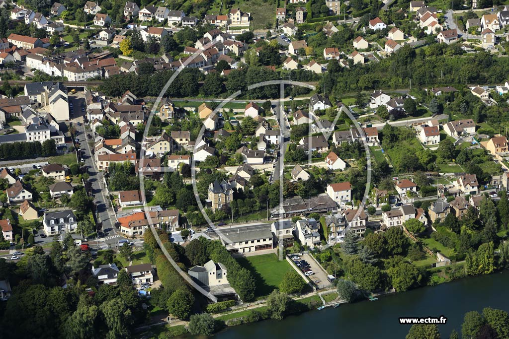 Photo arienne de Juziers (Quartier du Chemin de Contre-Halage)