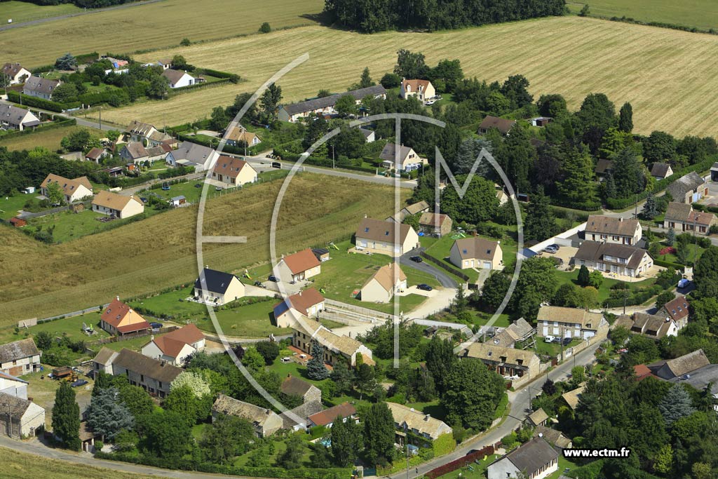 Photo arienne de Le Mesnil-Simon (le Haut Arbre)