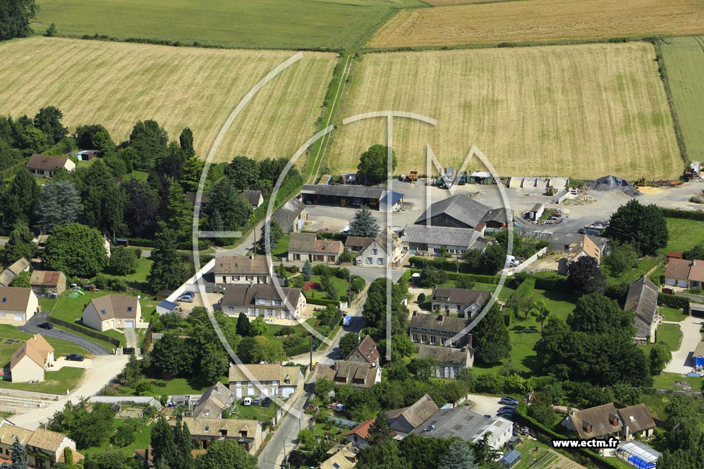 Photo arienne de Le Mesnil-Simon (le Haut Arbre)