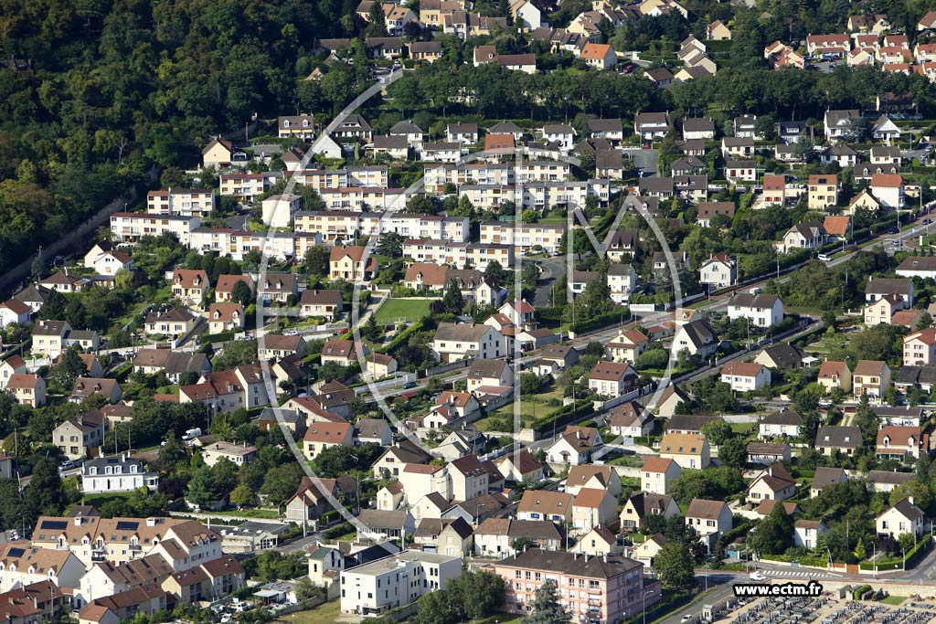 Photo arienne de Limay (Quartier du Chteau des Clestins)