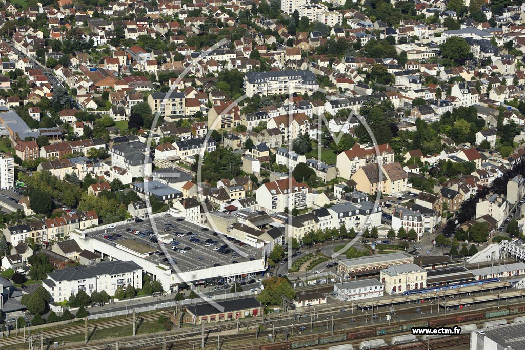 Photo arienne de Mantes-la-Jolie
