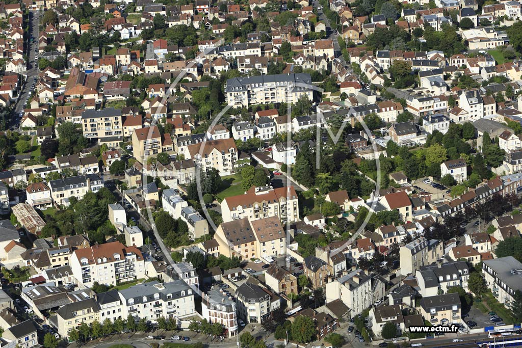 Photo arienne de Mantes-la-Jolie