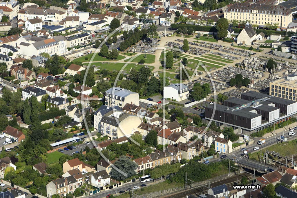Photo arienne de Mantes-la-Jolie