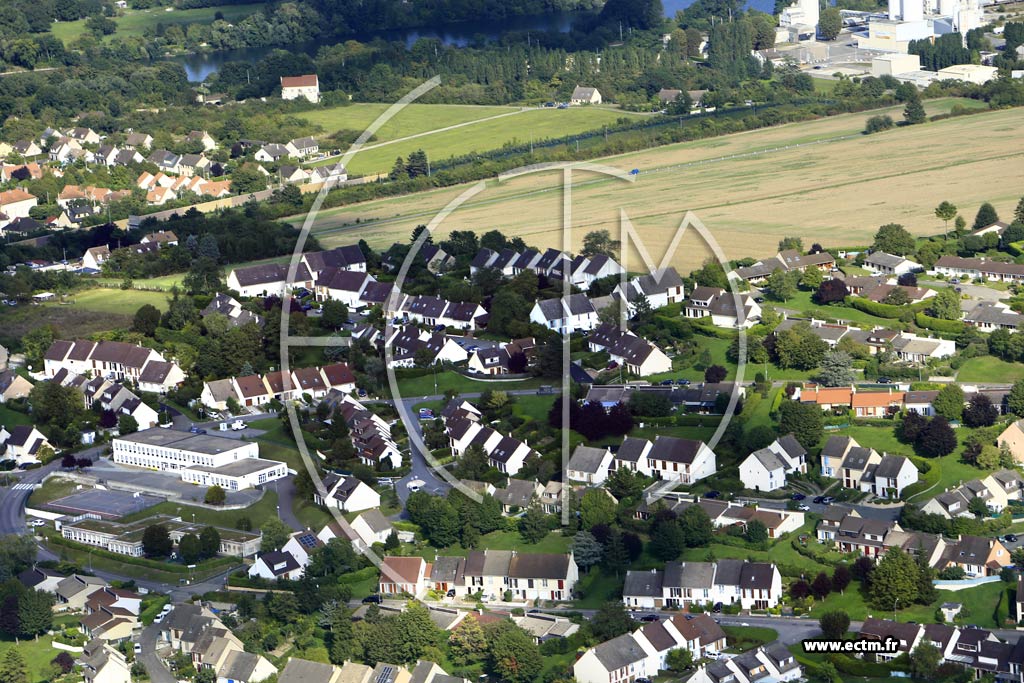 Photo arienne de Mantes-la-Ville (Domaine de la Valle)
