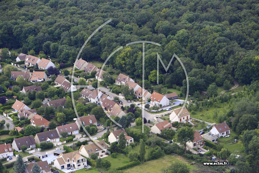 Photo arienne de Mzires-sur-Seine (la Villeneuve)