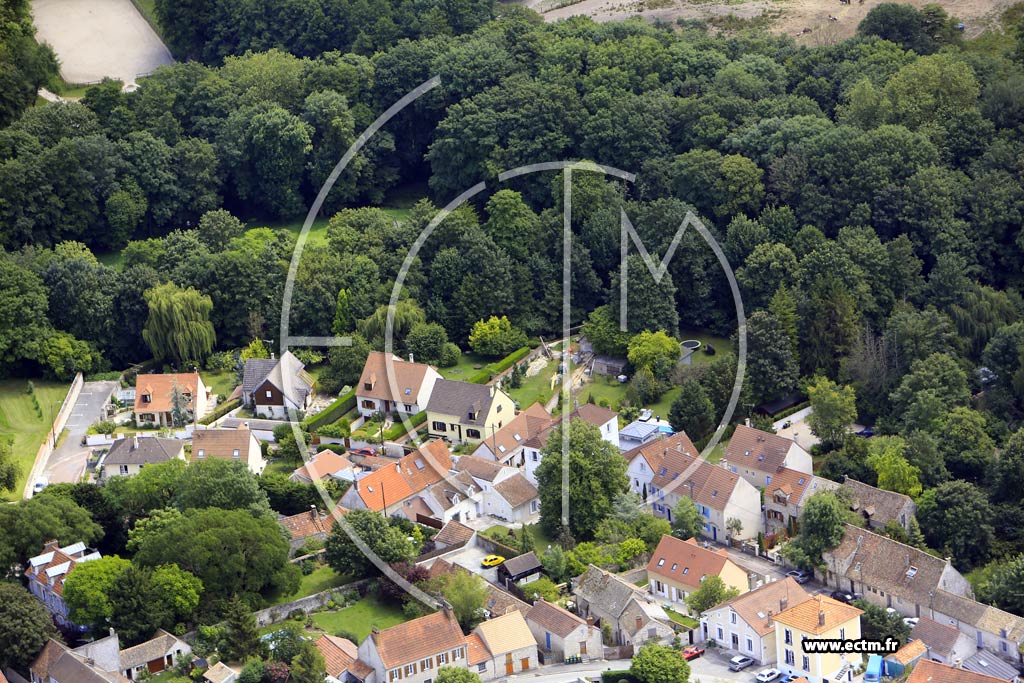 Photo arienne de Neauphle-le-Vieux