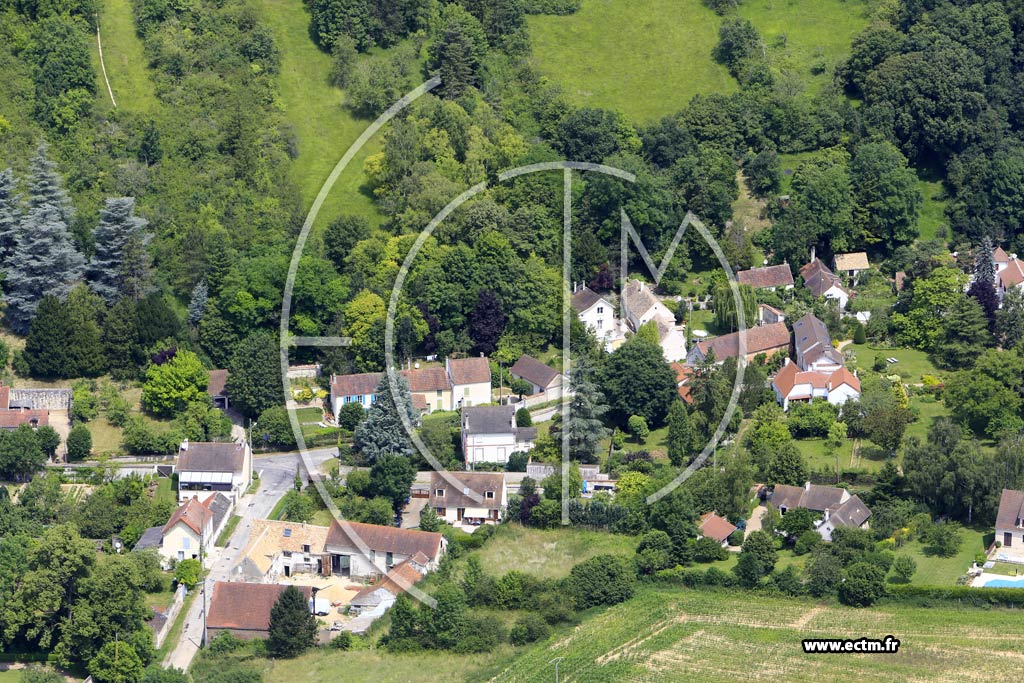 Photo arienne de Perdreauville (Apremont)