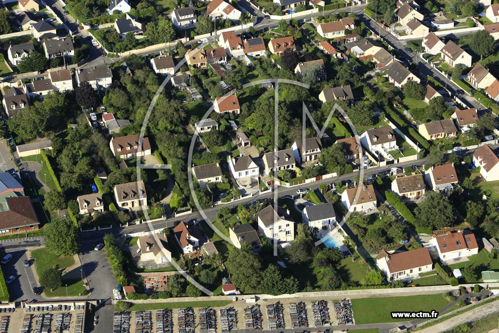 Photo arienne de Rosny-sur-Seine (Quartier du centre-ville - est)