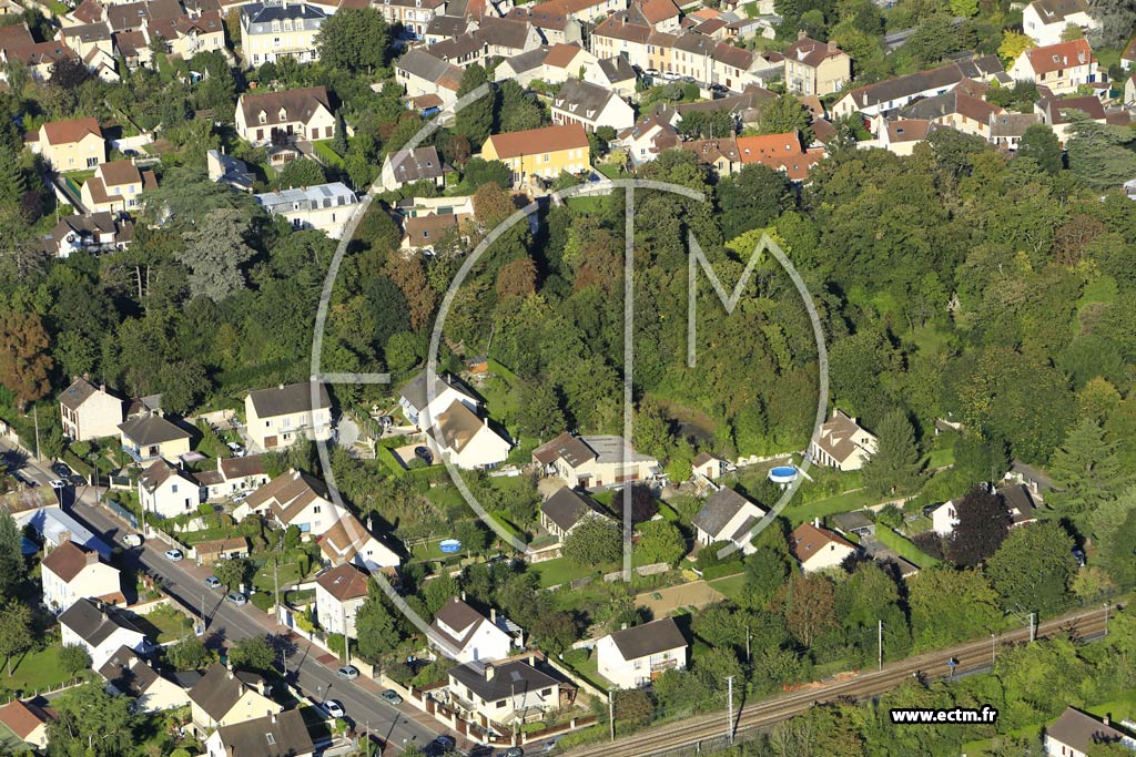 Photo arienne de Rosny-sur-Seine (Quartier du centre-ville)