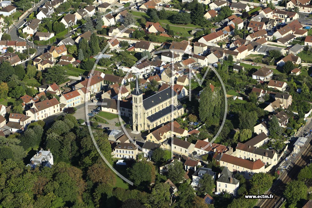 Photo arienne de Rosny-sur-Seine (Quartier du centre-ville)