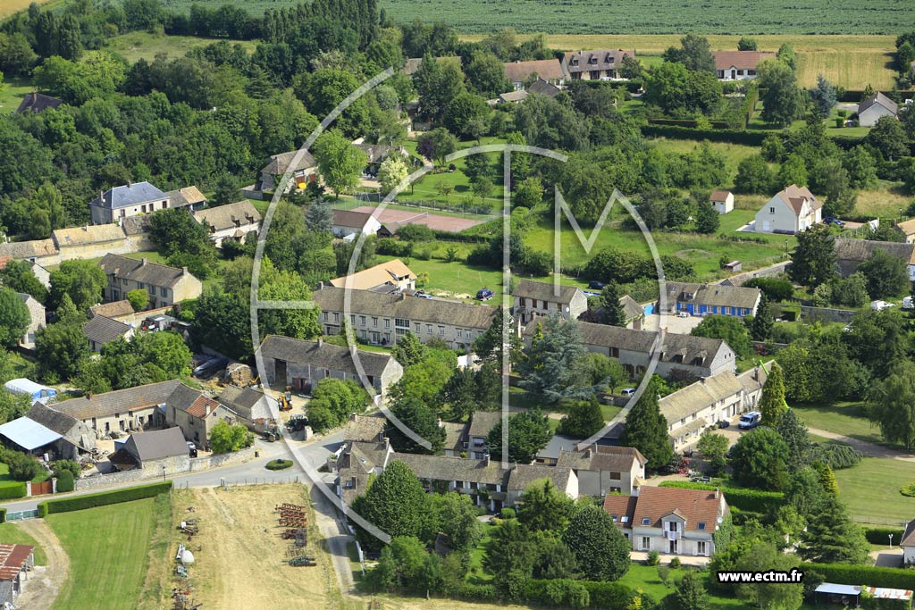 Photo arienne de Saint-Ouen-Marchefroy
