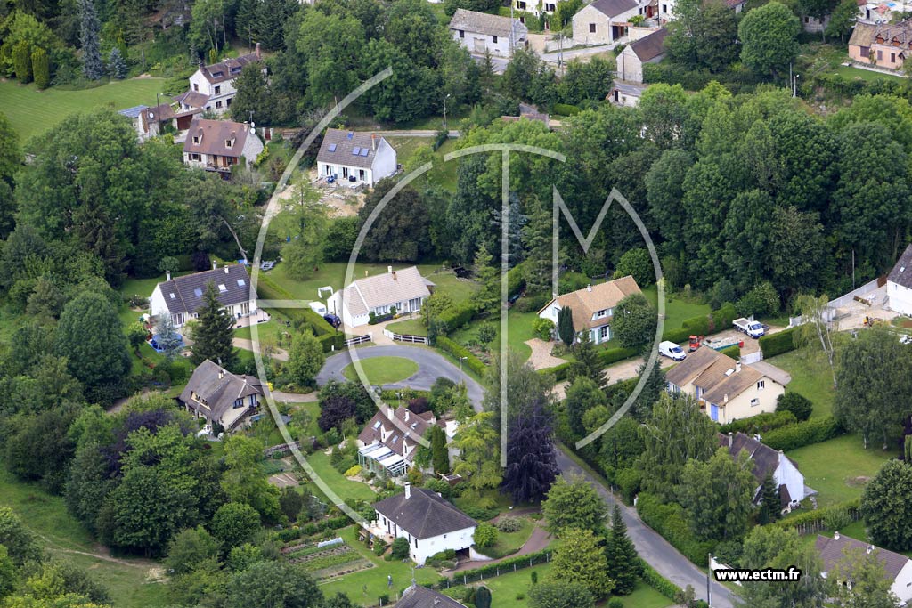 Photo arienne de Septeuil (le Moulin)