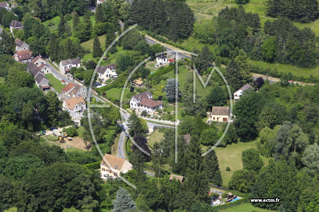 Photo arienne de Vienne-en-Arthies (Chaudry)