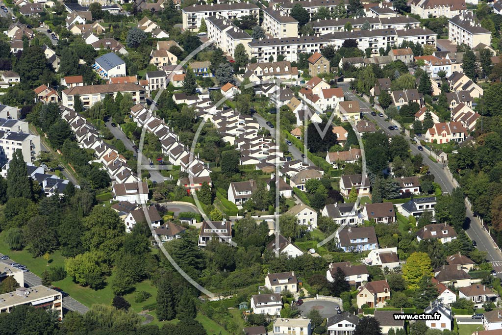 Photo arienne de Bailly (la Chtaigneraie)