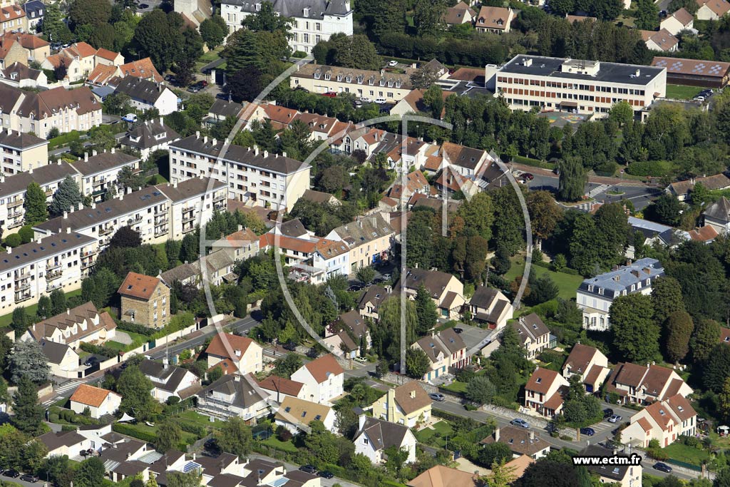 Photo arienne de Bailly (la Chtaigneraie)