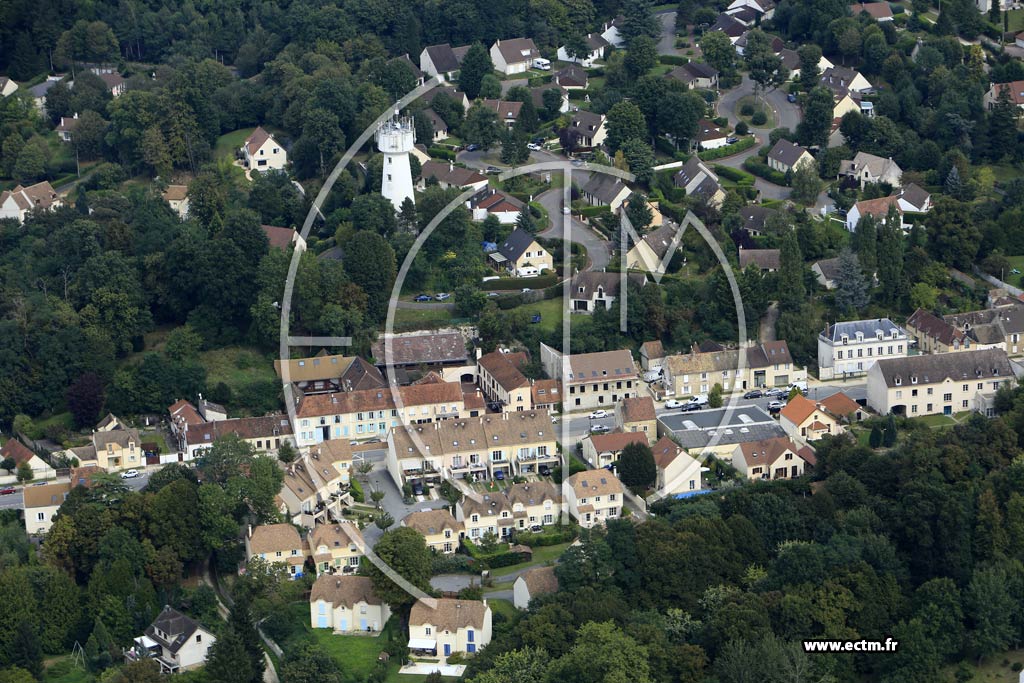 Photo arienne de Jouars-Pontchartrain (Chteau Vilain)