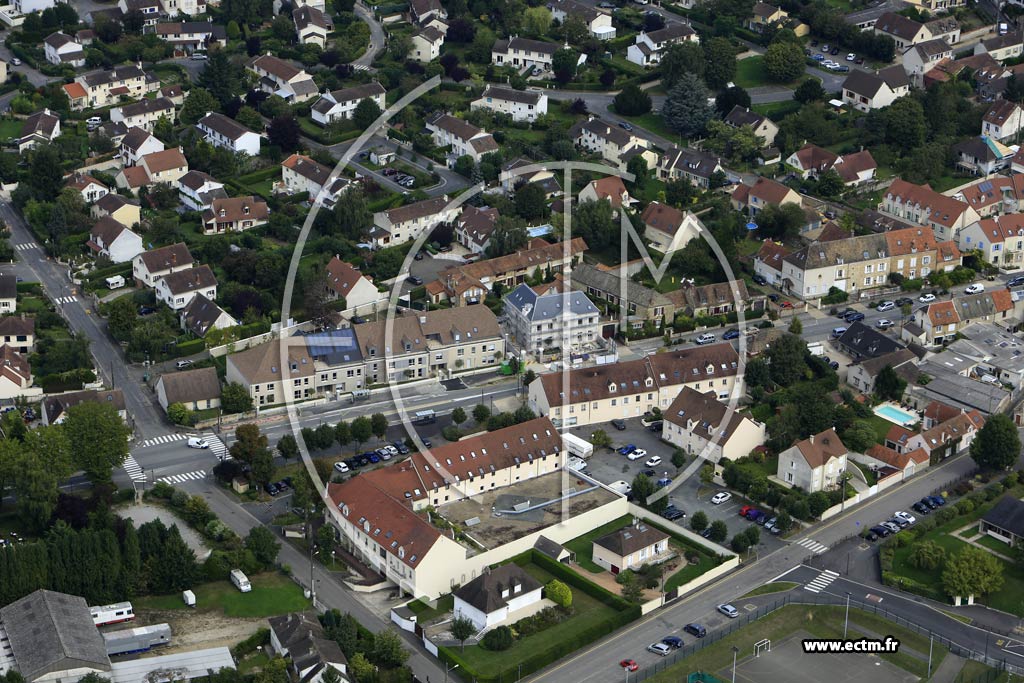 Photo arienne de Jouars-Pontchartrain (la Bonde)