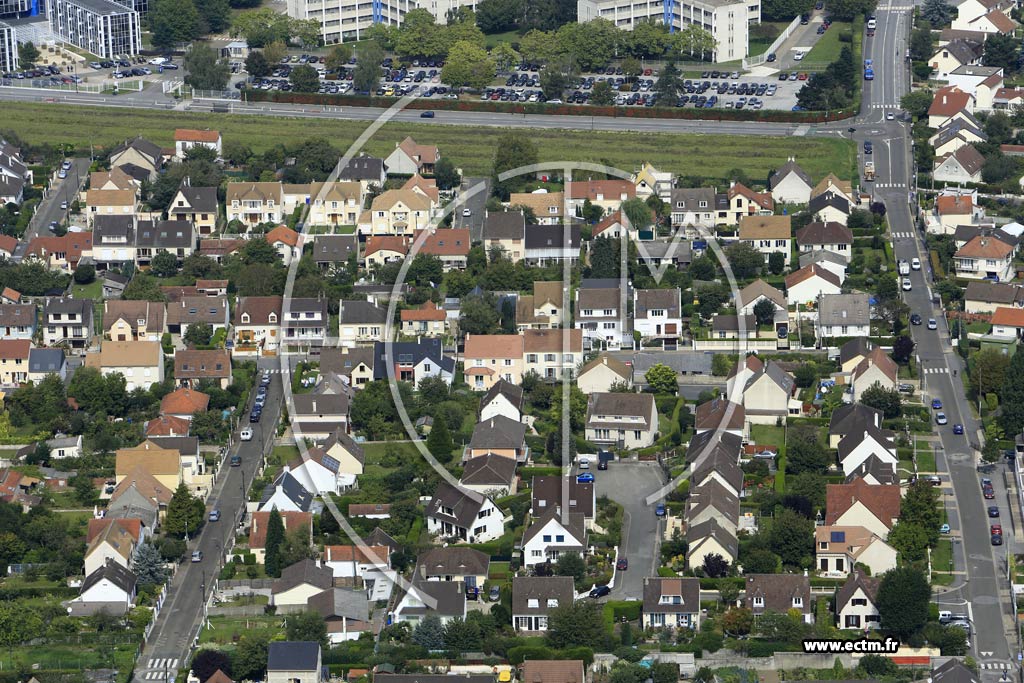 Photo arienne de Les Clayes-sous-Bois (la Vigneraie)