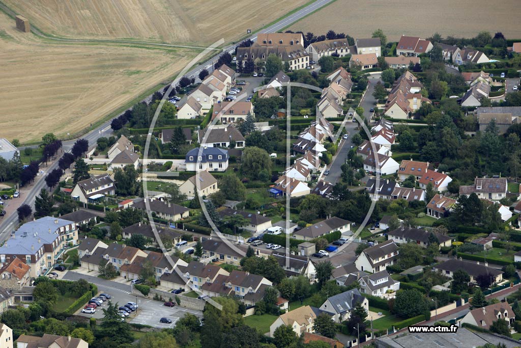 Photo arienne de Neauphle-le-Chteau