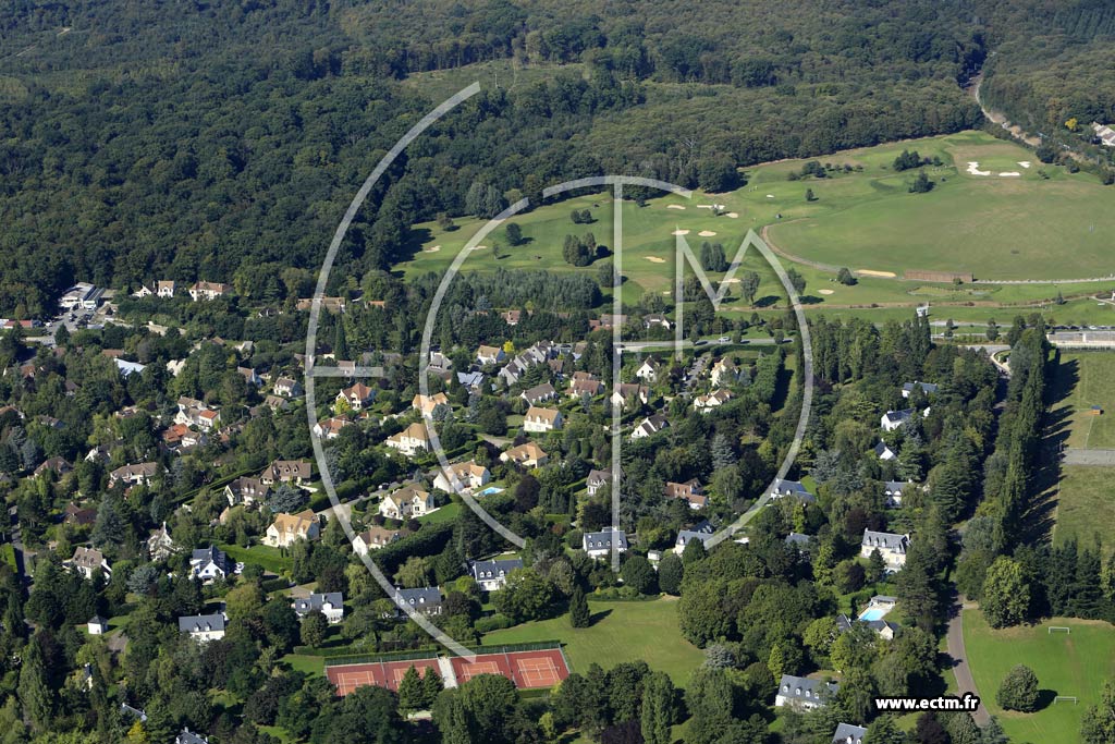 Photo arienne de Noisy-le-Roi (Domaine de la Tuilerie-les Grands Clos)