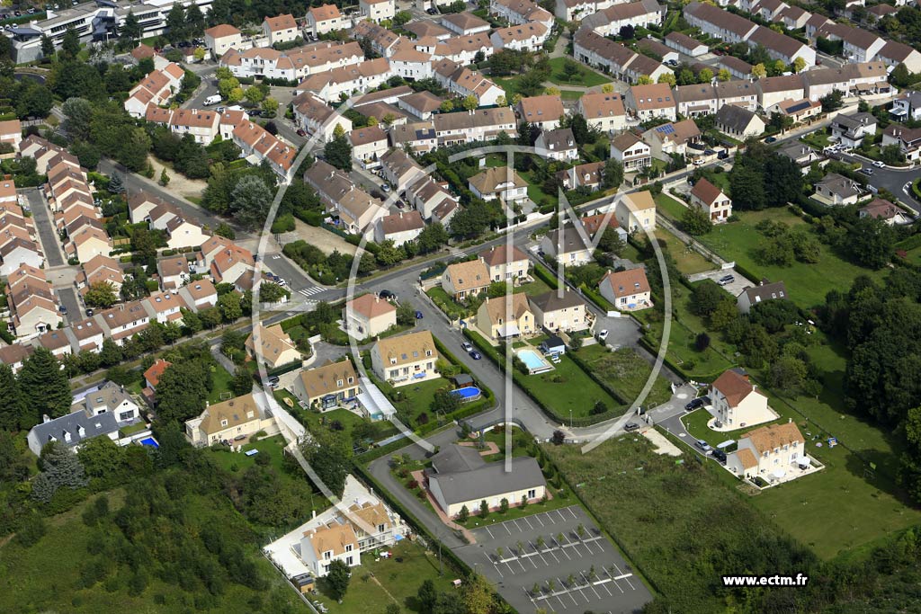 Photo arienne de Plaisir (la Brtechelle)
