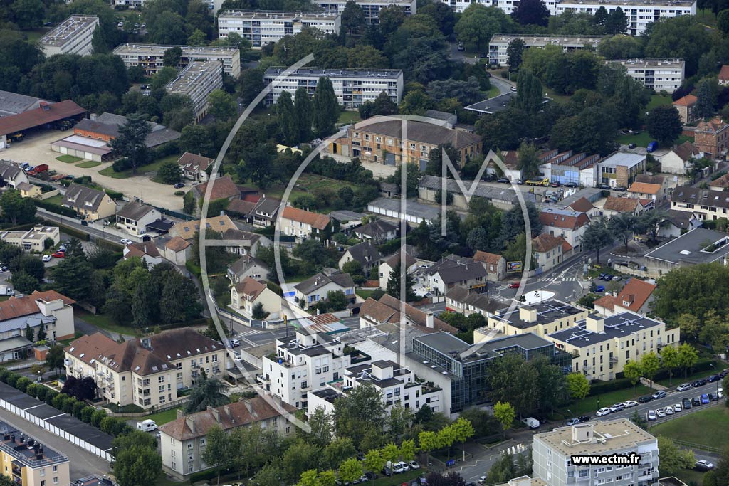 Photo arienne de Plaisir (la Haise)