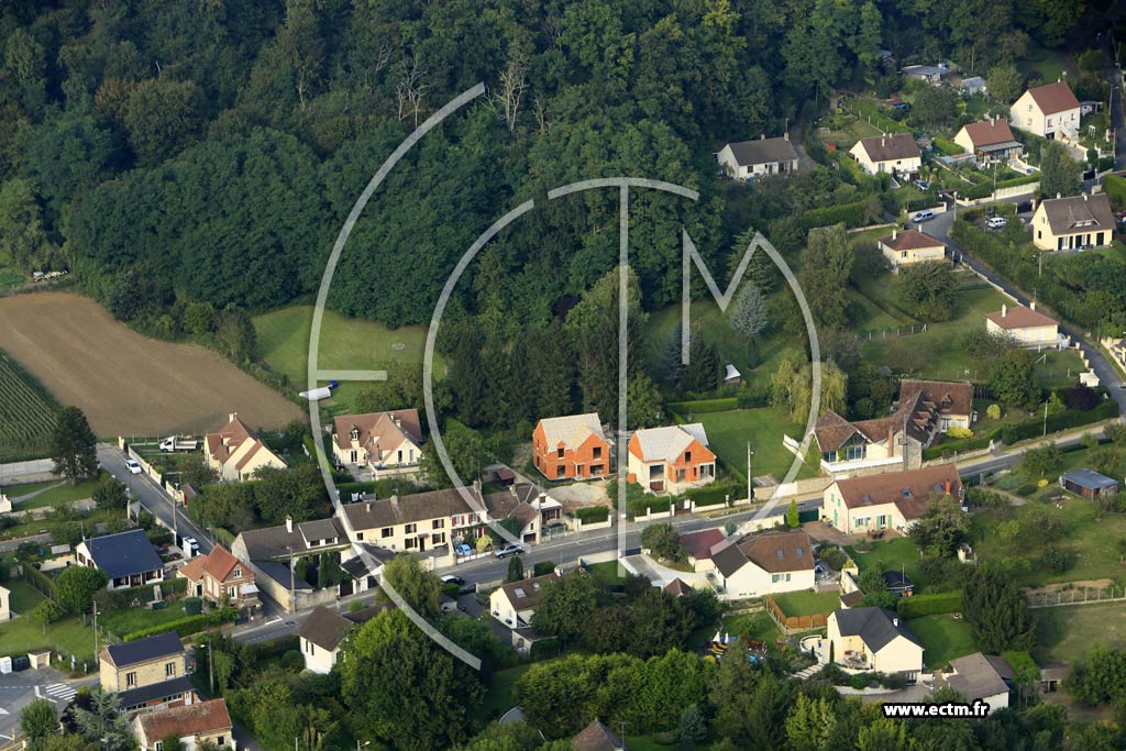 Photo arienne de Angicourt (la Prle)