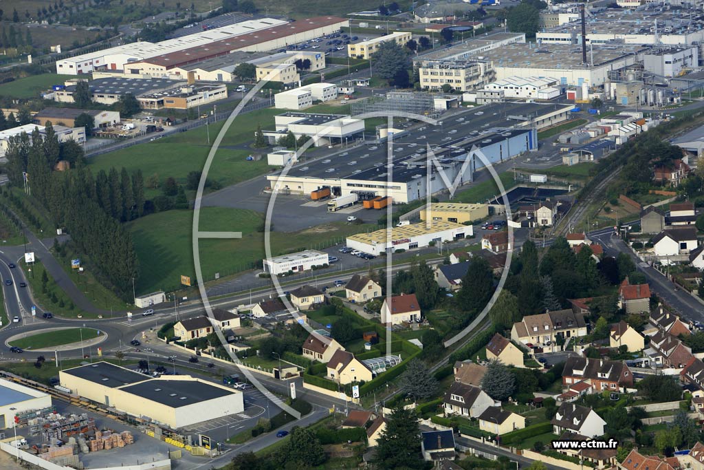 Photo arienne de Breuil-le-Sec (l'Aubier)