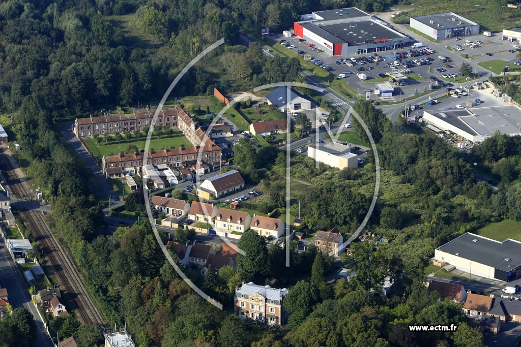 Photo arienne de Bury (Quartier de la Cit Herminie)