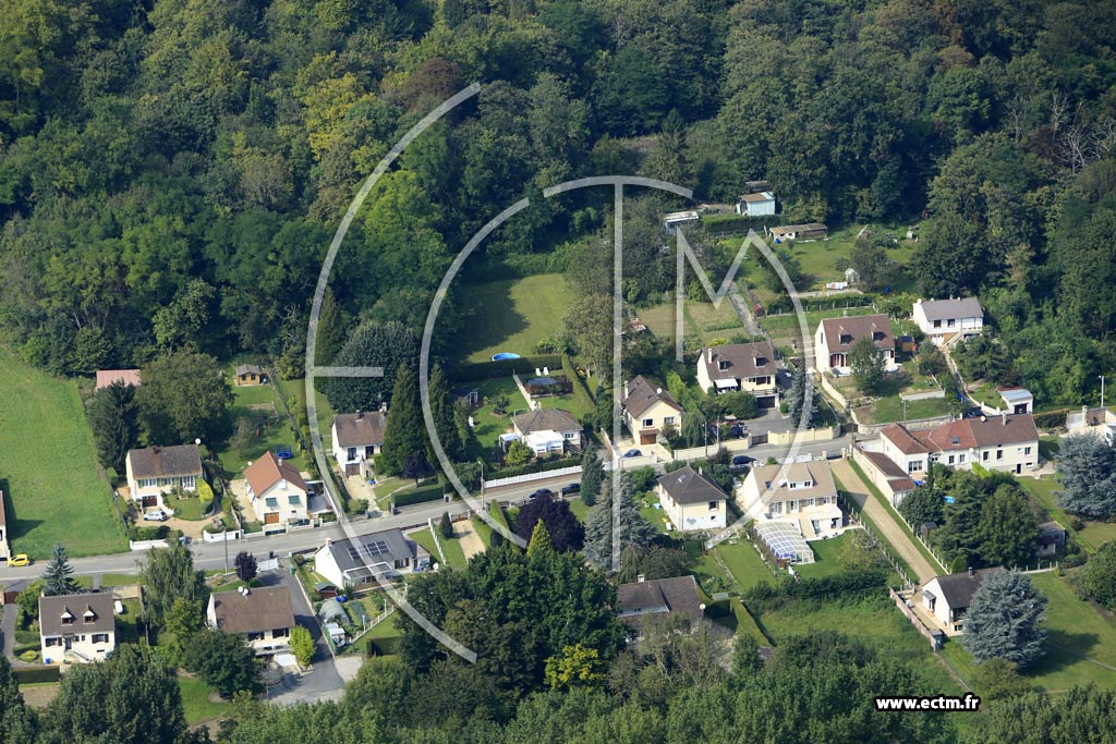 Photo arienne de Cambronne-ls-Clermont (Despoilleux)