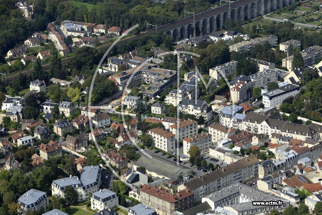Photo arienne de Chantilly (Quartier de l'Av. du Marchal Joffre)