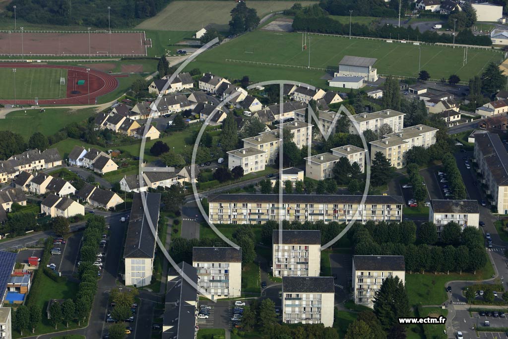 Photo arienne de Clermont (les Sables)