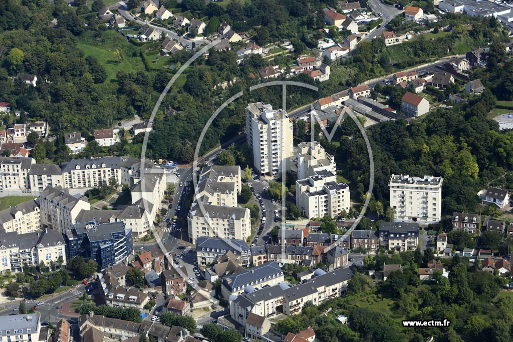 Photo arienne de Creil (Cave de Paris et de Senlis)
