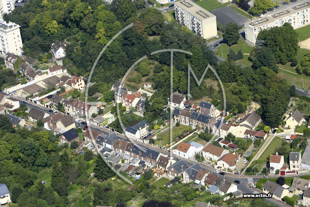 Photo arienne de Creil (Cave de Paris et de Senlis)