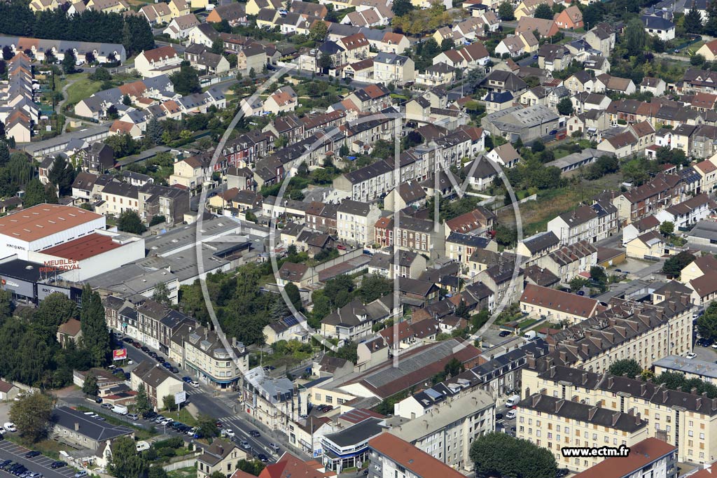Photo arienne de Creil (Gare)