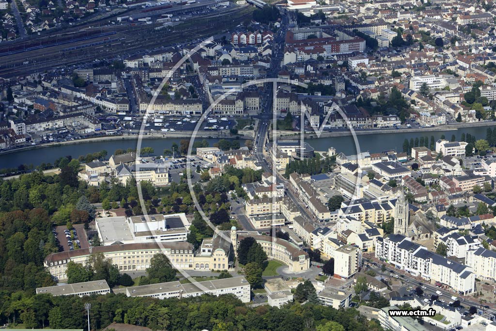 Photo arienne de Creil (Rive Gauche)