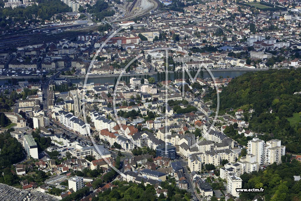 Photo arienne de Creil (Rive Gauche)